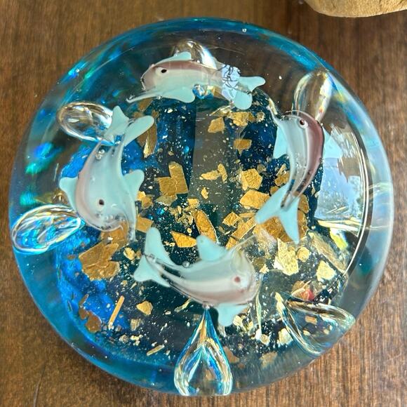 Vintage Murano Style Controlled Bubbles Dolphins w/ Gold Flakes Paperweight - Picture 6 of 9